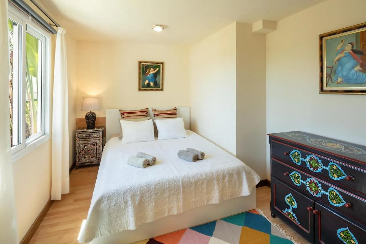 Large Family Villa 500M From Beach With Stunning Views El Faro